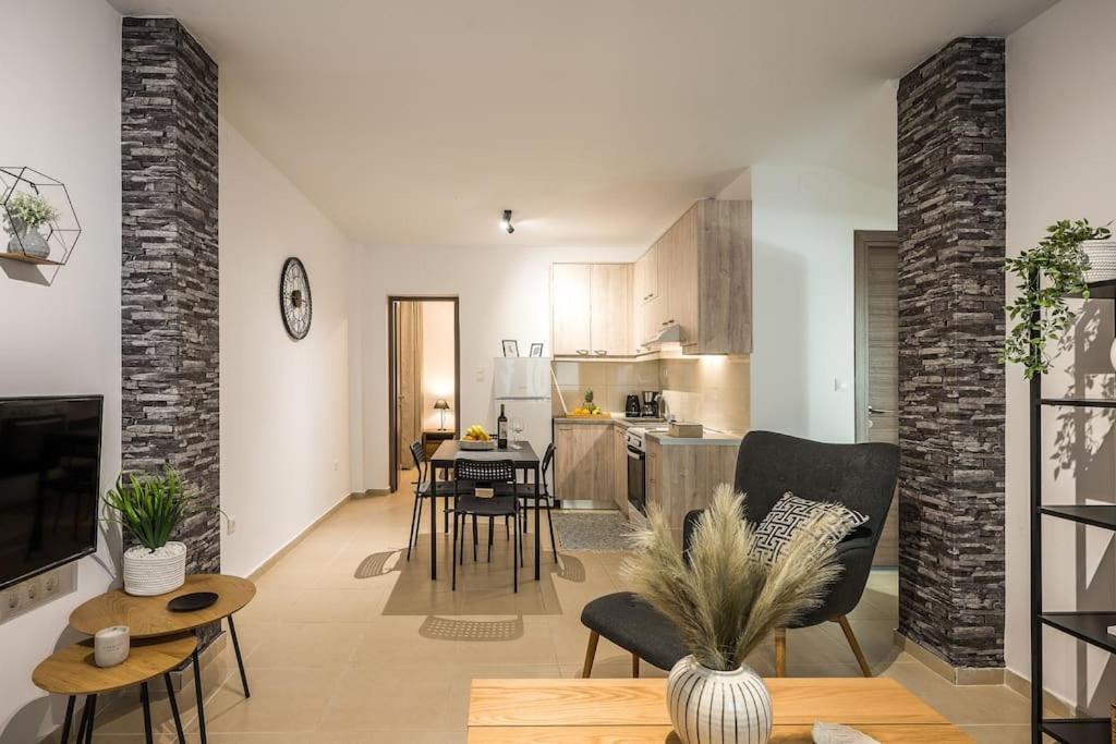 Sofman City Center Apartment A Candia Esterno foto