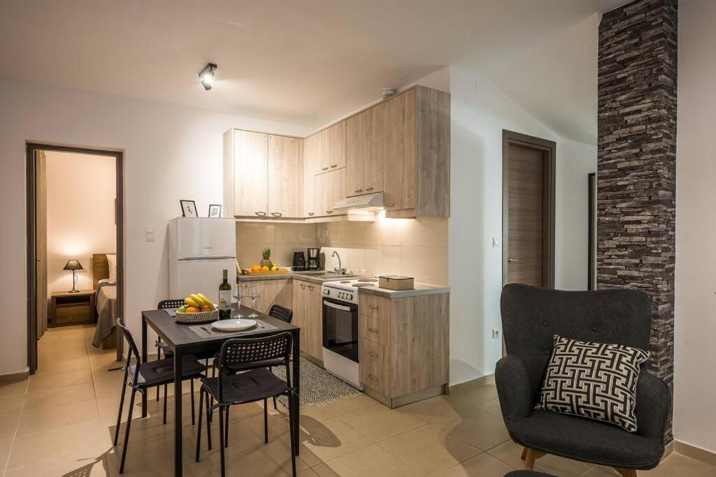 Sofman City Center Apartment A Candia Esterno foto
